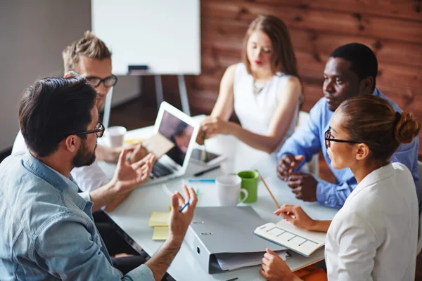 10 tipos de comunicación interna en empresas